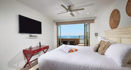 700-104 Water Front Condo w AC!