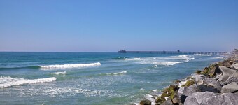 700-104 Water Front Condo w AC!