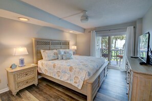 Interior - 125 El Matador (Fort Walton Beach)