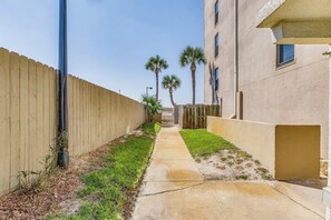 Interior - Emerald Isle 102 - The Seashell (Fort Walton Beach)