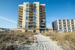 Interior - Sea Castle 8G (North Myrtle Beach)