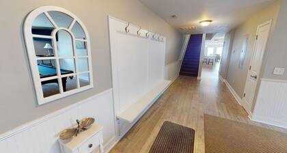 Ambassador Villas 403