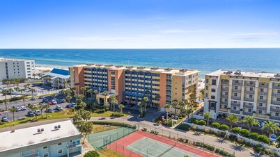 Pelican Isle 113 - Salty Seahorse