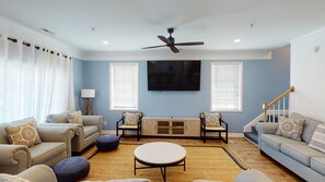 Interior - Bermuda Breeze - D (North Myrtle Beach)