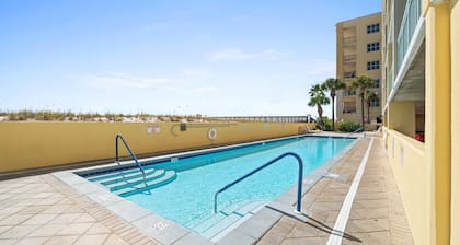 Pelican Isle 208 - Sandy Shores