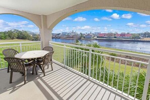Interior - Yacht Club 2-805 (North Myrtle Beach)