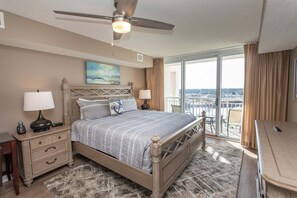 Interior - Yacht Club 1-1103 (North Myrtle Beach)
