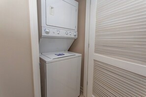 Interior - Yacht Club 1-1103 (North Myrtle Beach)