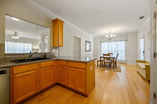 Interior - 4632 Liberty Square Dr, Acworth (Acworth)