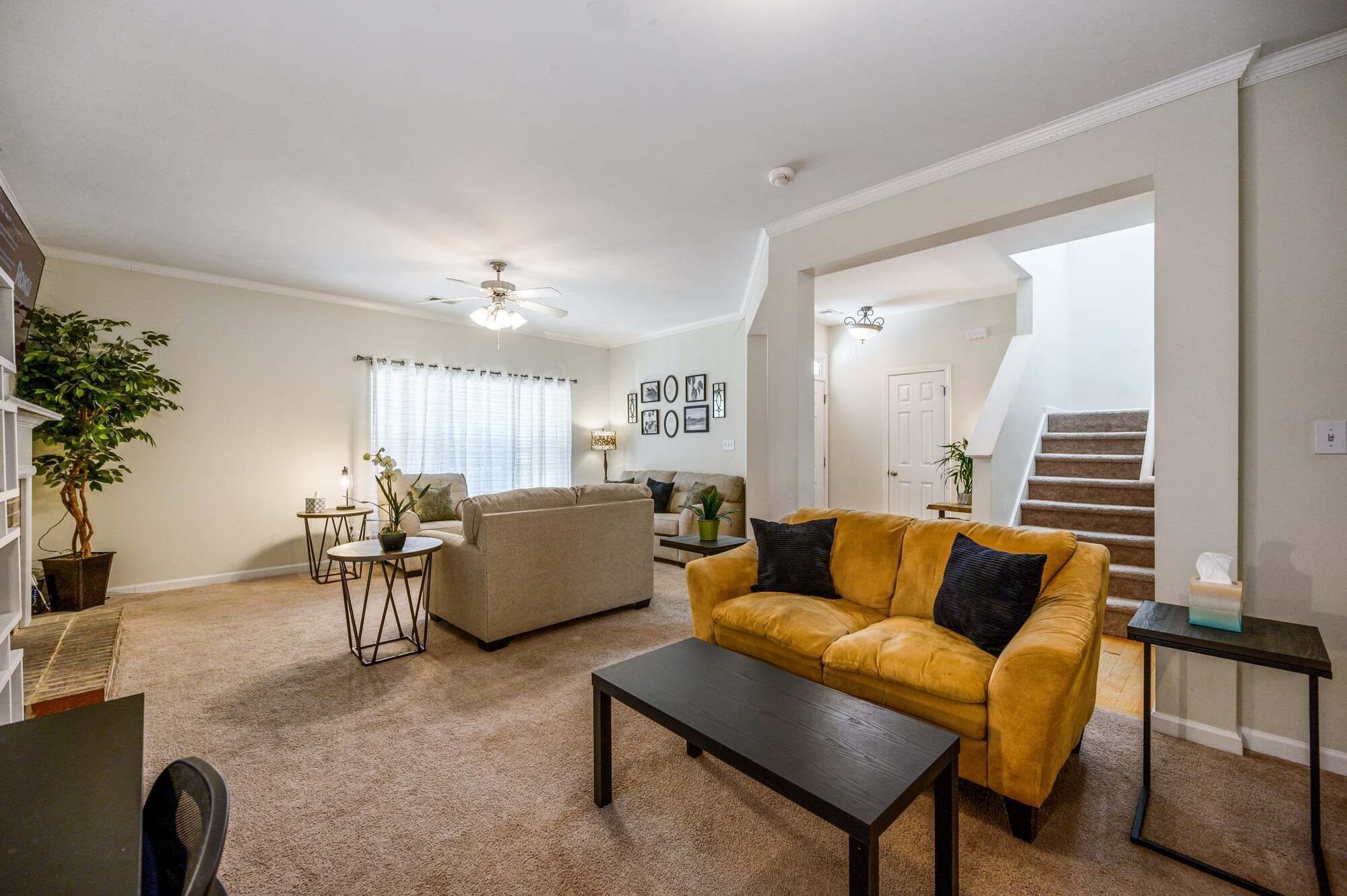 House (3 Bedrooms) | Interior