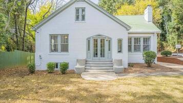 Maison (5 Bedrooms) | Intérieur
