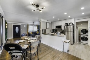 Interior - Rare Exclusive Retreat Private Hot Tub King Bed (Arlington)