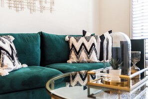 Nhà (2 Bedrooms) | Nội thất