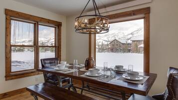 Casa (4 Bedrooms) | Parte interna