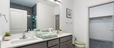 Apartment (2 Bedrooms) | Interior