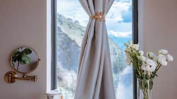 Superior Double Room | Room amenity