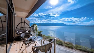 Luxury Double Room | Terrace/patio