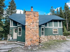 Front of property - 193 Range (Breckenridge)