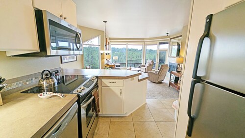 Mt Bachelor Village 332 A SR