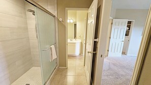 Interior - Mt Bachelor Village 332 A SR (Bend)