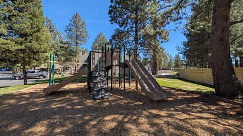 Mt Bachelor Village 331 A
