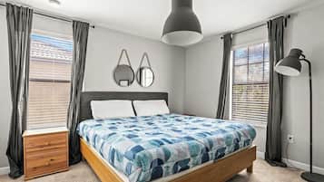 Bügeleisen/Bügelbrett, Reisekinderbett, WLAN, Bettwäsche