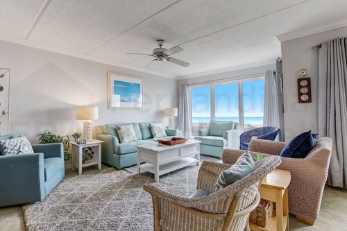 109 Oceans of Amelia