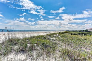 Interior - 110 Amelia By The Sea (Fernandina Beach)