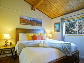 House (2 Bedrooms) | Front of property