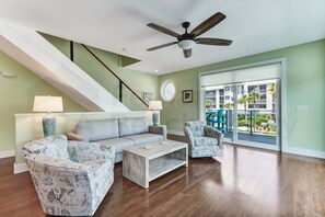 Interior - 391 South Fletcher A&B (Fernandina Beach)