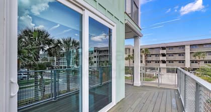 391 South Fletcher A&B