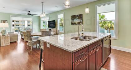 391 South Fletcher A&B