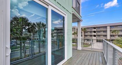 391 South Fletcher A&B