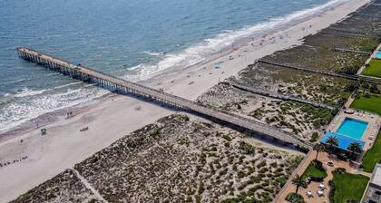 438 Amelia By The Sea