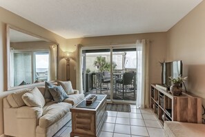 Interior - 208 Sand Dollar (Fernandina Beach)