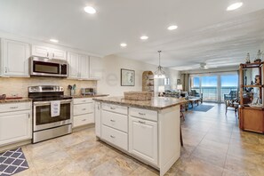 Interior - 334 Amelia By The Sea (Fernandina Beach)