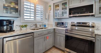 672 Amelia By The Sea