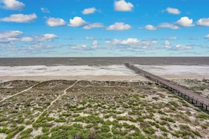 Interior - 7th Floor, Corner Property on the top Floor With Easy Beach Access Exclusive Fishing Pier (Fernandina Beach)