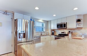 Interior - 7th Floor, Corner Property on the top Floor With Easy Beach Access Exclusive Fishing Pier (Fernandina Beach)
