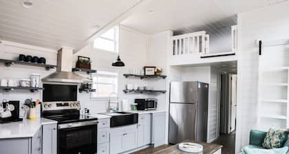 Salt and Pepper at In The Pines Pr6264