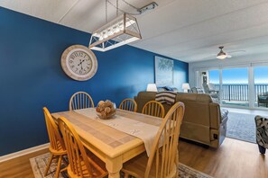 Interior - C5 Amelia South (Fernandina Beach)