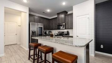 Nhà (2 Bedrooms) | Nội thất