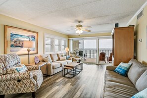 Front of property - M7 Amelia South (Fernandina Beach)