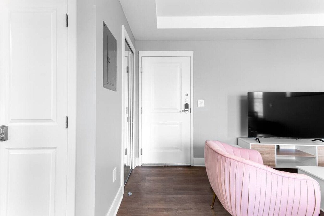 Apartment (1 Bedroom) | Interior