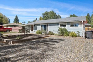 Interior - Greenlaw Getaway (Flagstaff)