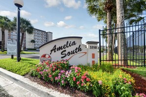 Interior - J1 Amelia South (Fernandina Beach)