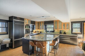 Fridge, microwave, oven, stovetop - New Skyfall Haus | Steps from Main St in Breck, Views, Hot Tub! (Breckenridge)