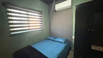 Departamento Deluxe, balcón, vista a la ciudad | Cortinas blackout, tabla de planchar con plancha y wifi gratis