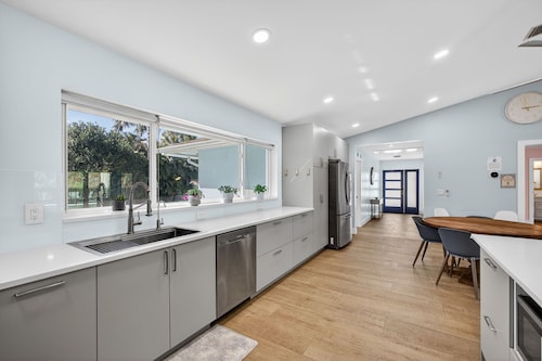 Jupiter Fun Family Heated Pool Home Fire Pit