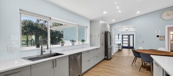 Jupiter Fun Family Heated Pool Home Fire Pit